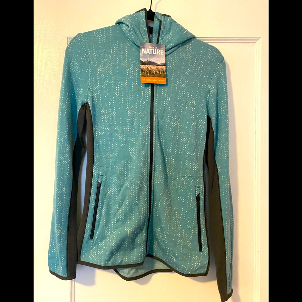 Brand new Icebreaker brand Merino zip hoodie!